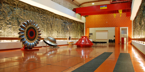 The machine room in Kvilldal hydropower plant