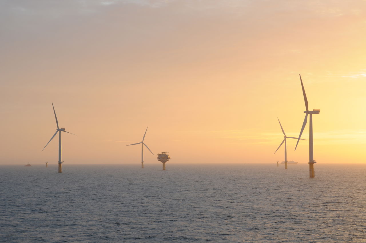 Offshore wind turbines